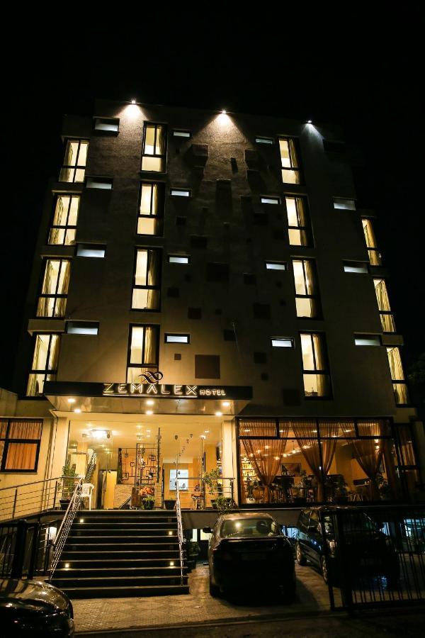 Zemalex Hotel Αντίς Αμπέμπα Εξωτερικό φωτογραφία